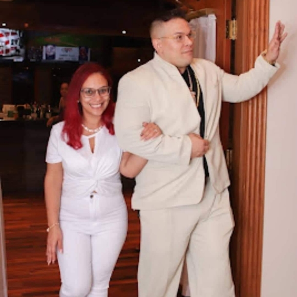 Meet your Posher, Brian - Picture 2 of 6